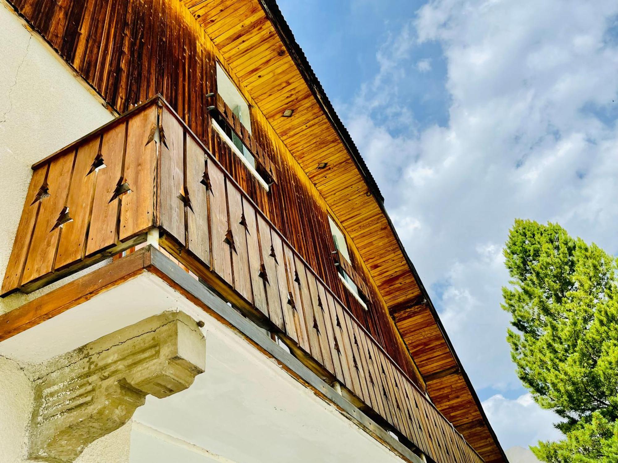 Gite Montagne 1 A 25 Places "Chalet Coste Belle" Ceillac Exterior photo